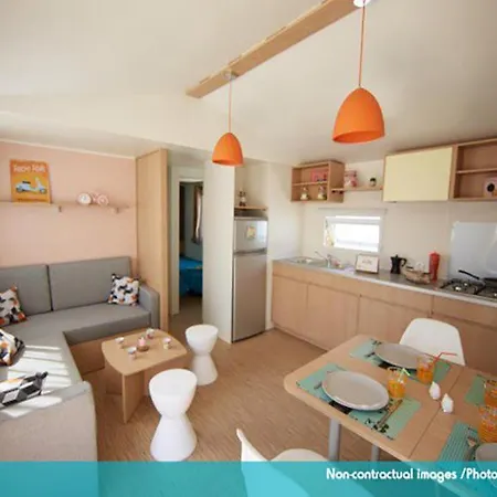 Officiel Siblu Les Pierres Couchees 4* Сен-Бревен-ле-Пен