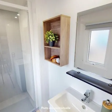 Officiel Siblu Les Pierres Couchees Кемпинг 4*