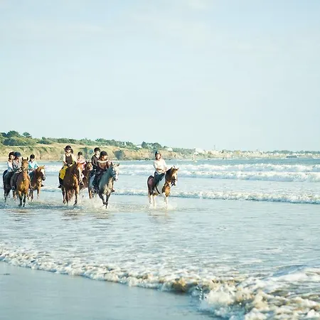 Officiel Siblu Les Pierres Couchees 4*