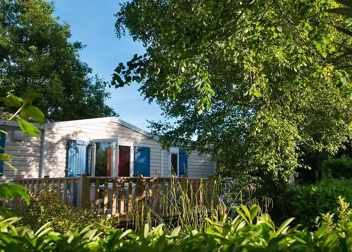 Kemping Officiel Siblu Les Pierres Couchees Saint-Brévin-les-Pins