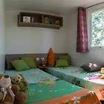 Officiel Siblu Les Pierres Couchees Campingplatz