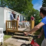 Officiel Siblu Les Pierres Couchees Campingplatz 4*