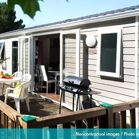 Campsite Officiel Siblu Les Pierres Couchees 4*