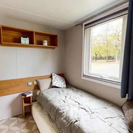 Officiel Siblu Les Pierres Couchees キャンプ場