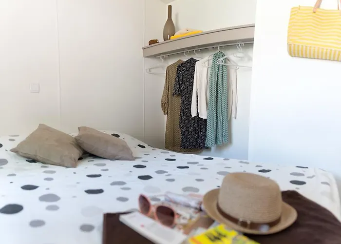 Kemp Officiel Siblu Les Pierres Couchees 4*